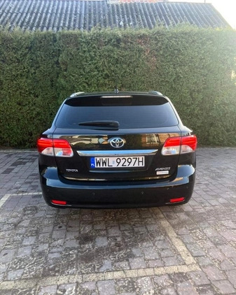 Toyota Avensis cena 25900 przebieg: 343800, rok produkcji 2013 z Wołomin małe 172